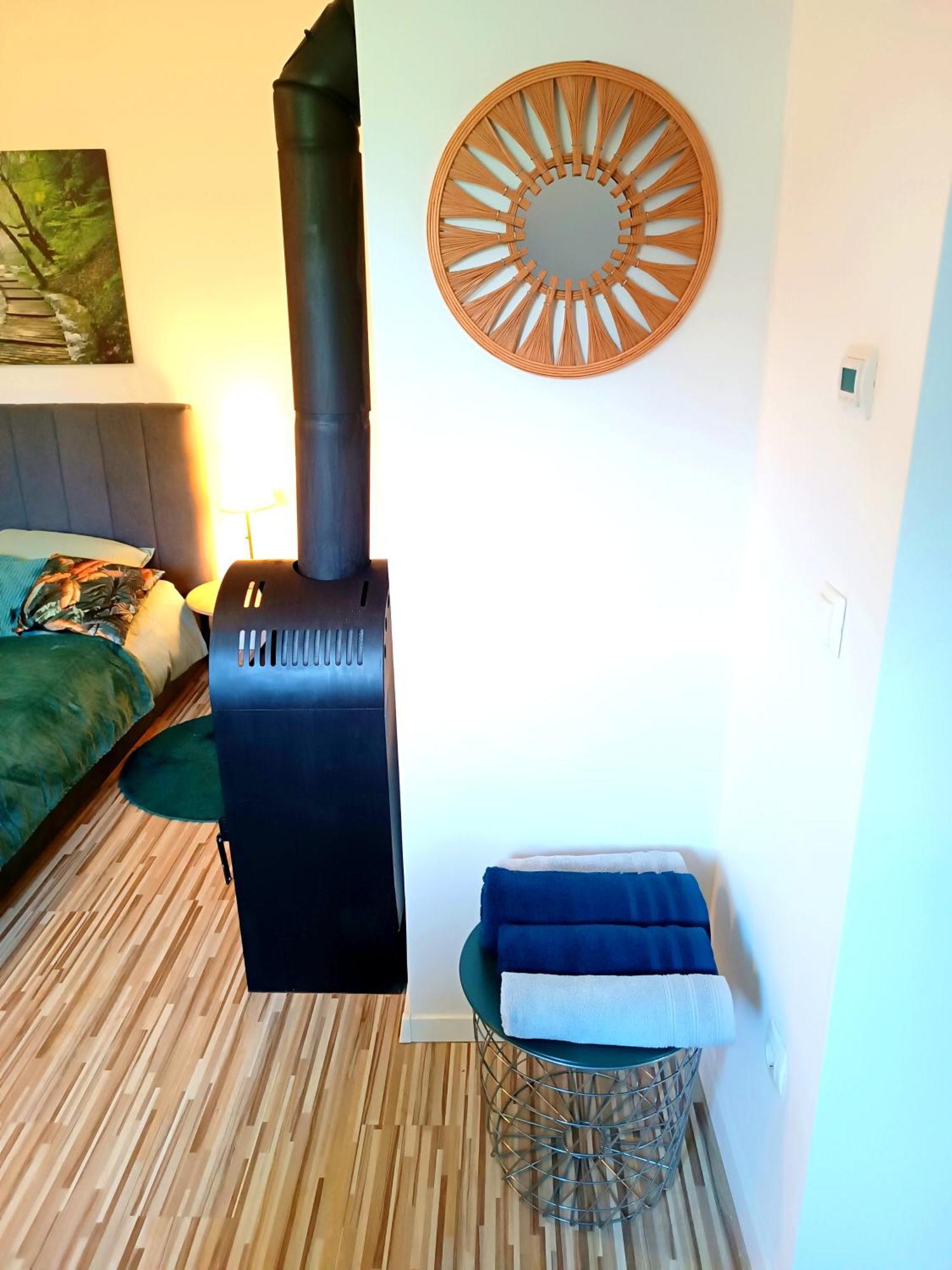 Family Apartments Center Of Muerzzuschlag Bagian luar foto