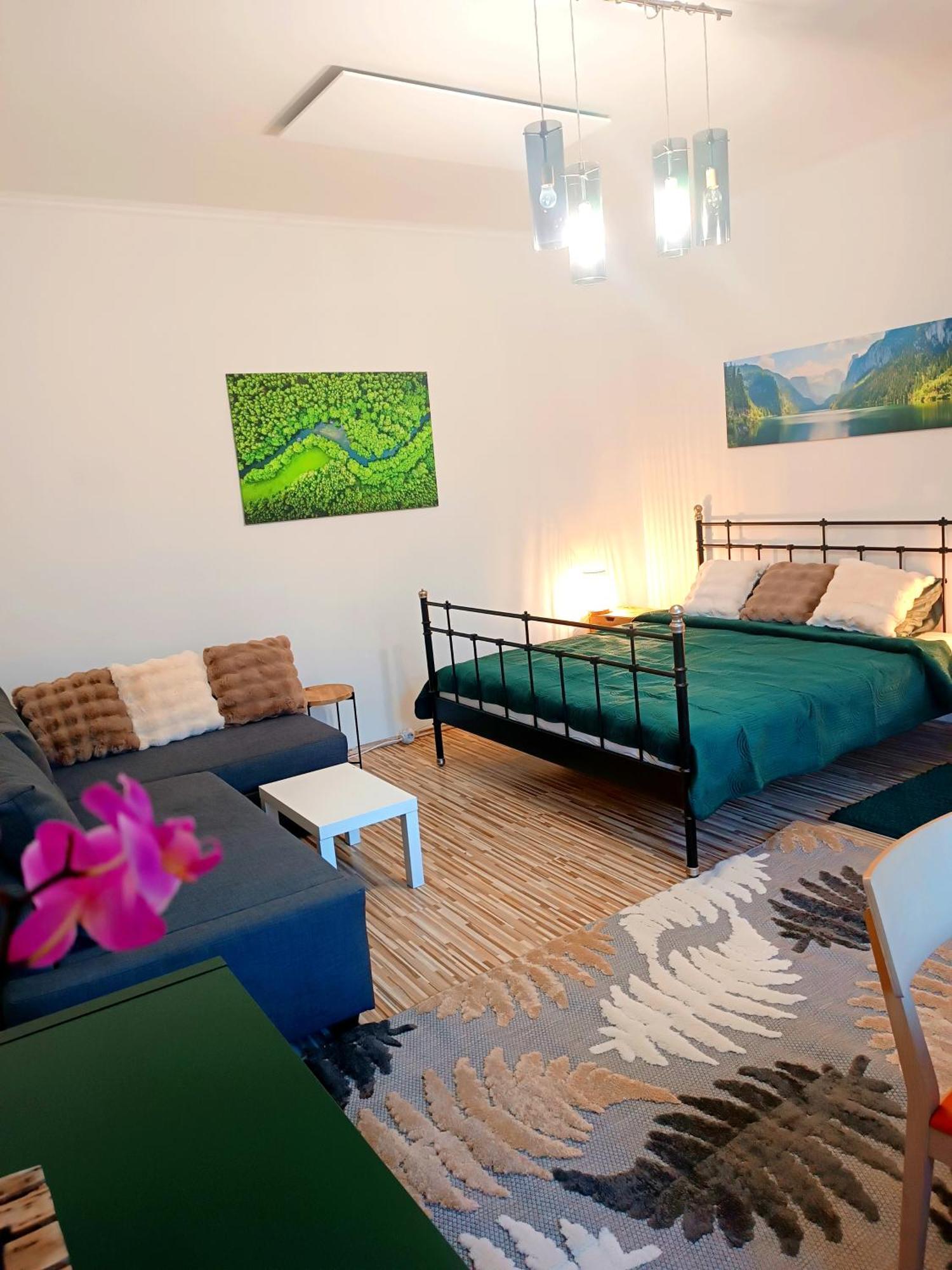 Family Apartments Center Of Muerzzuschlag Bagian luar foto